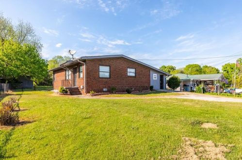 1542 Conley Rd, Conley, GA 30288-1837