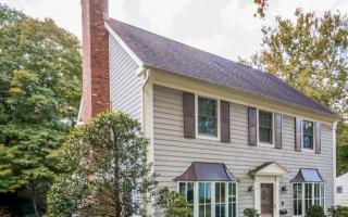 28 Intervale Rd, Tokeneke, CT 06820-3825