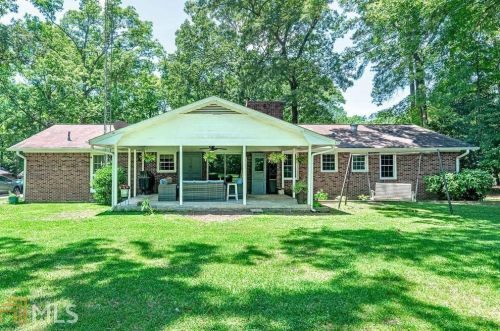 187 Watkins St, Jackson, GA 30233-2615