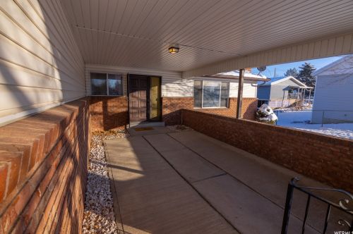 4362 2000, Roy, UT 84067-2738