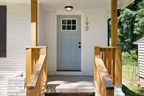 190 Childs Dr, Atlanta GA  30314-2020 exterior