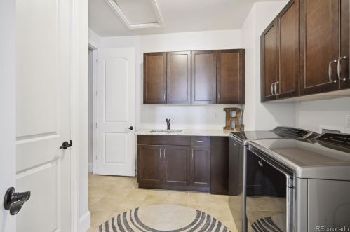 5925 Olive Cir, Englewood CO  80111 exterior