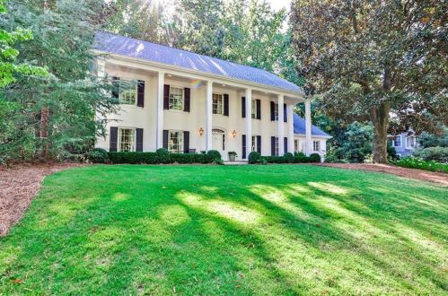 2672 Battle Overlook, Atlanta, GA 30327-1202