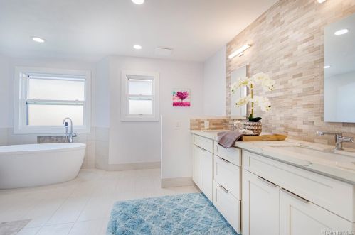 919 Kealaolu Pl, Honolulu HI  96816-5420 exterior