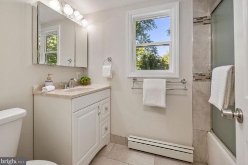 8404 Houston St, Silver Spring MD 20910-4545 exterior