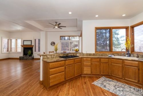 6301 Swallow Ln, Boulder CO  80303-1458 exterior