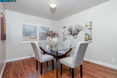 3719 Parkmall Ct, Concord CA  94519-1421 exterior