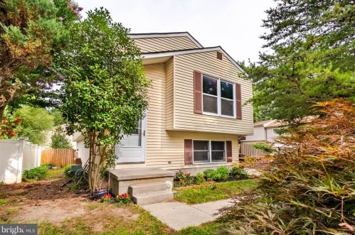 7781 Lakeland Ave, Riviera Beach, MD 21122-1672