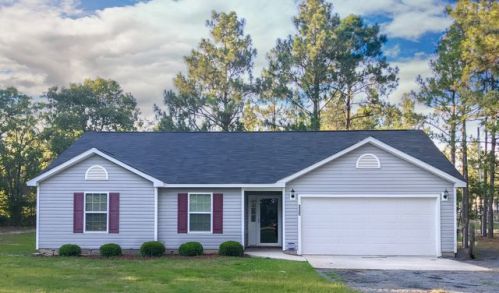 804 Loop Rd, Raeford, NC 28376-7675