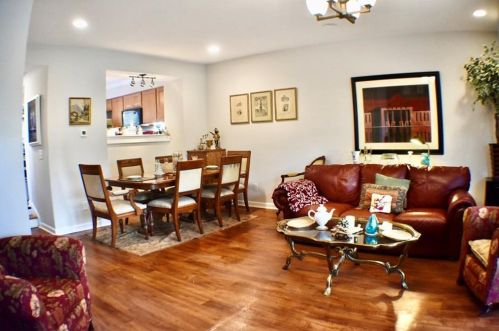 1201 Druid Knoll Dr, Atlanta, GA 30319-4168