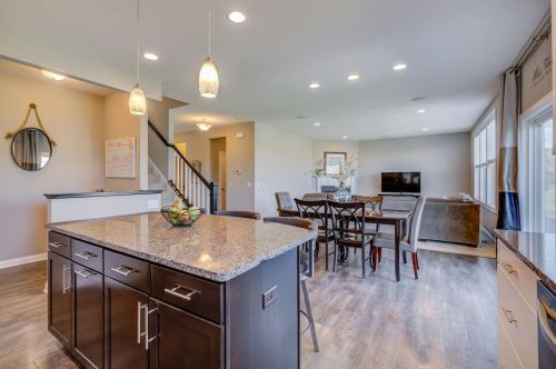 9340 Compass Pointe Rd, Saint Paul MN  55129-5513 exterior