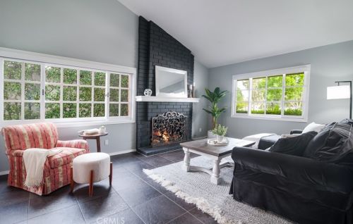 18901 Antioch Dr, Irvine CA  92603-3305 exterior