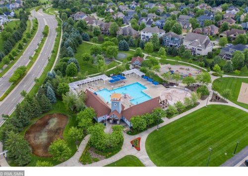 1710 Bluewater Ln, Saint Paul MN  55129-6236 exterior