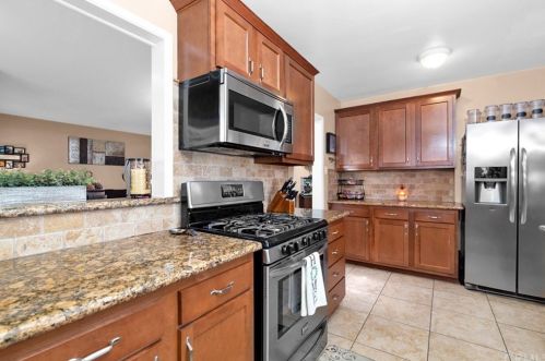 2008 Missouri St, Riverside CA  92507-3542 exterior