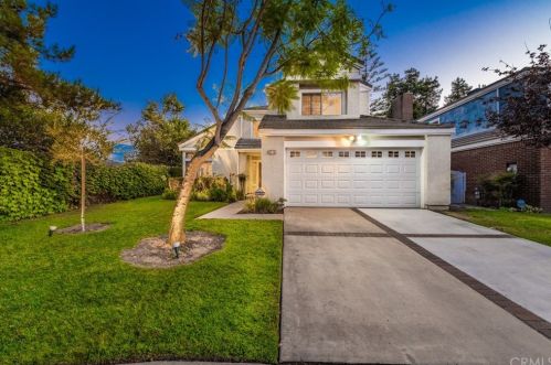 5715 Prairie Falcon Dr, La Verne, CA 91750-5900