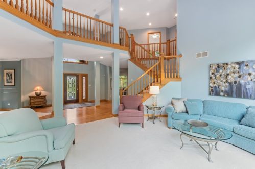 19445 Hunter Trl, Mokena, IL 60448-8843