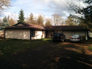 13410 Maple Ln, Portland OR  97222-6129 exterior