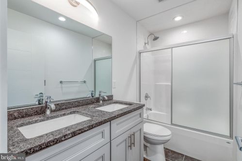 751 43rd St, Philadelphia PA  19104-0044 exterior