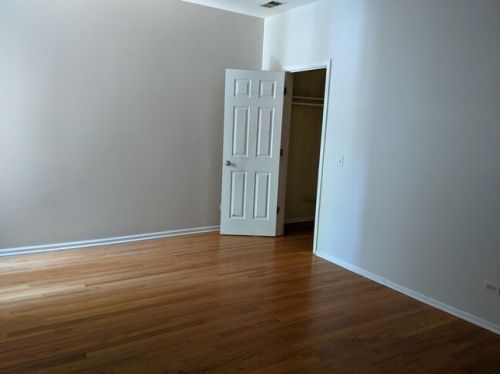 3046 Franklin Blvd, Chicago, IL 60612-1008