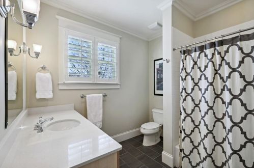 761 Highland Ter, Atlanta GA  30306-3409 exterior