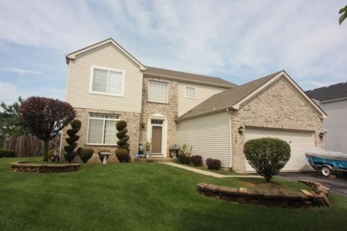 100 Sundance Rd, Matteson, IL 60443-1285