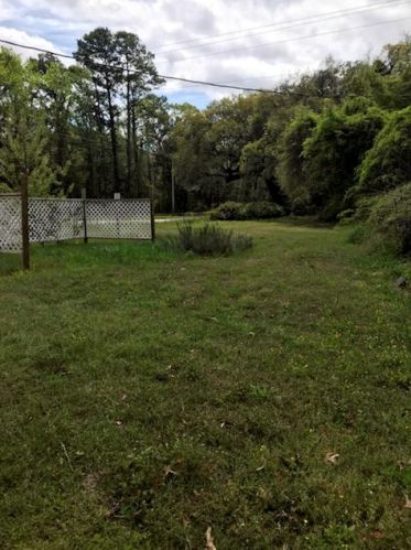 6570 Maybank Hwy, Wadmalaw Is SC  29487-7052 exterior