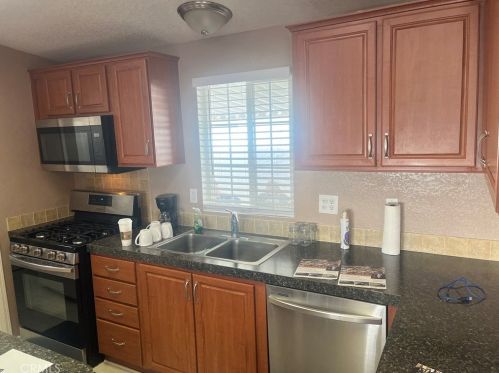 3700 Quartz Canyon Rd, Riverside CA  92509-1110 exterior