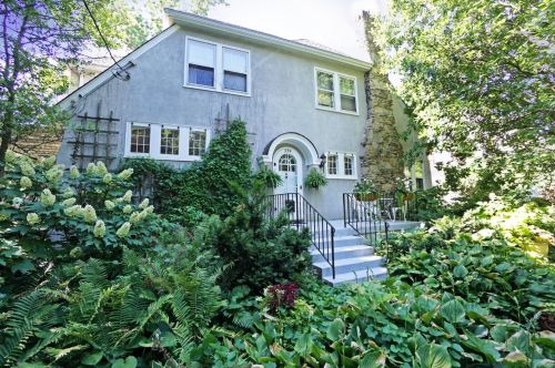 239 Elm Ave, Cincinnati, OH 45215-4347