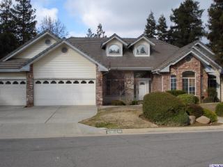 4964 Minarets Ave, Fresno, CA 93722-3437