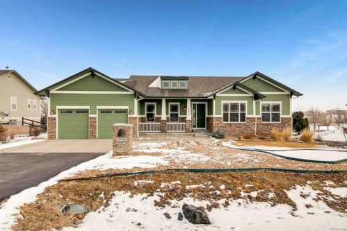 42038 Oakwood St, Elizabeth, CO 80107-9100