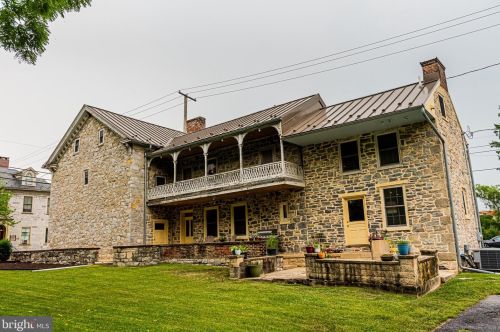 59 East St, Carlisle PA  17013-2505 exterior