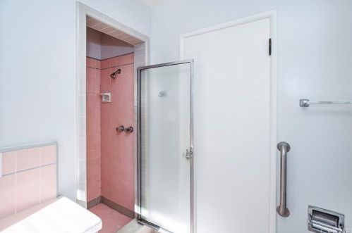 1828 Canada Blvd, Glendale CA  91208-2610 exterior