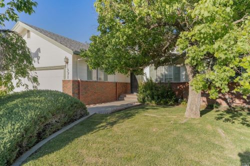 371 White Sands Dr, Vacaville, CA 95687-3462