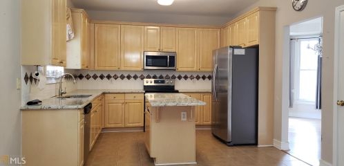 224 Memory Ln, Stockbridge GA  30281-6294 exterior