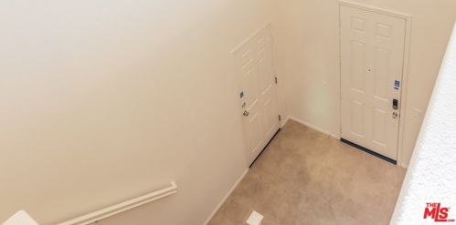 172 Full Moon, Irvine CA  92618-8806 exterior
