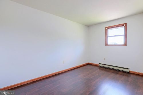 3077 Todd Ln, Lancaster PA  17601-1350 exterior