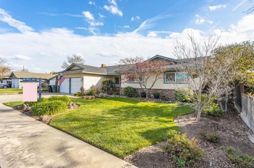 1504 Jacquelyn Way, Modesto, CA 95355-3719