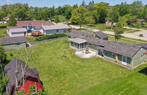519 North Ave, Hanover Park, IL 60103-4016