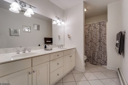 77 Pleasant Hill Rd, Dover NJ  07869-3568 exterior
