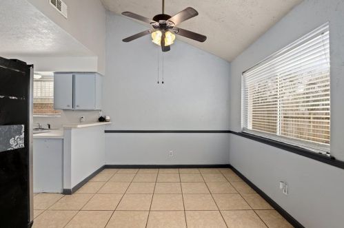 1611 Cantrell, Conroe TX  77301-4008 exterior