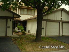 11 Whisperglen Ln, Springfield, IL 62704-1056