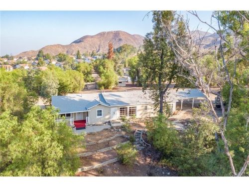 22330 Lemon St, Wildomar, CA 92595-8385