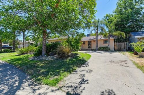 2513 Aramon Dr, Rancho Cordova, CA 95670-3804