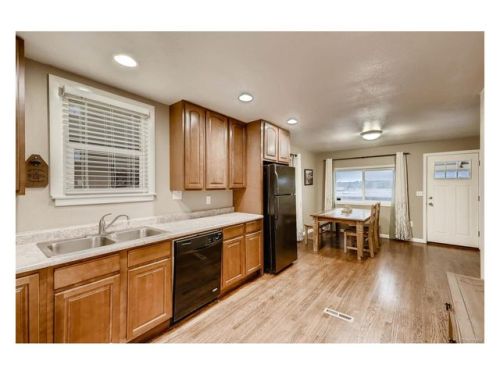 3265 Hamilton Pl, Englewood, CO 80110-1807