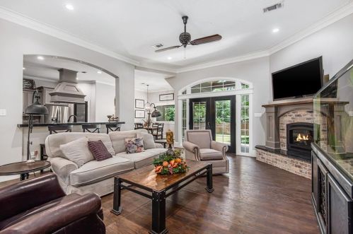 3505 Falcon Way, Conroe TX  77304-0048 exterior