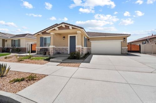 45055 Moccasin Pl, Lancaster, CA 93536