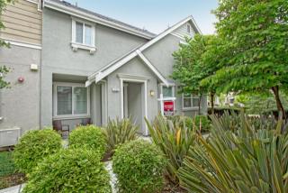 152 Caroline Ln, Gilroy, CA 95020-5260