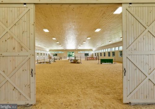 2874 Patuxent Riv Rd, Davidsonville MD 21035-2237 exterior