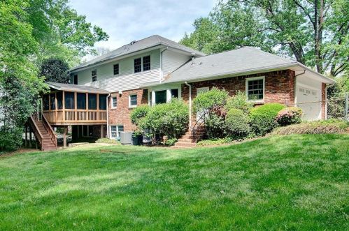 1741 Kellogg Springs Dr, Atlanta GA  30338-6009 exterior