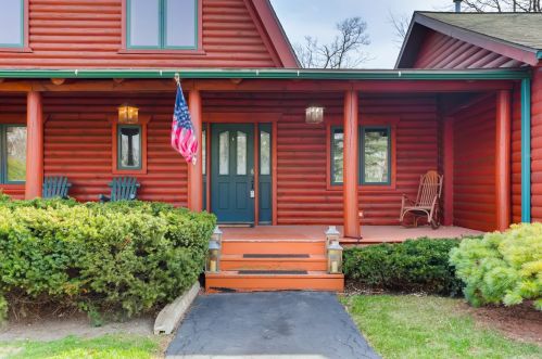 20473 Plum Grove Rd, Palatine, IL 60074-2018